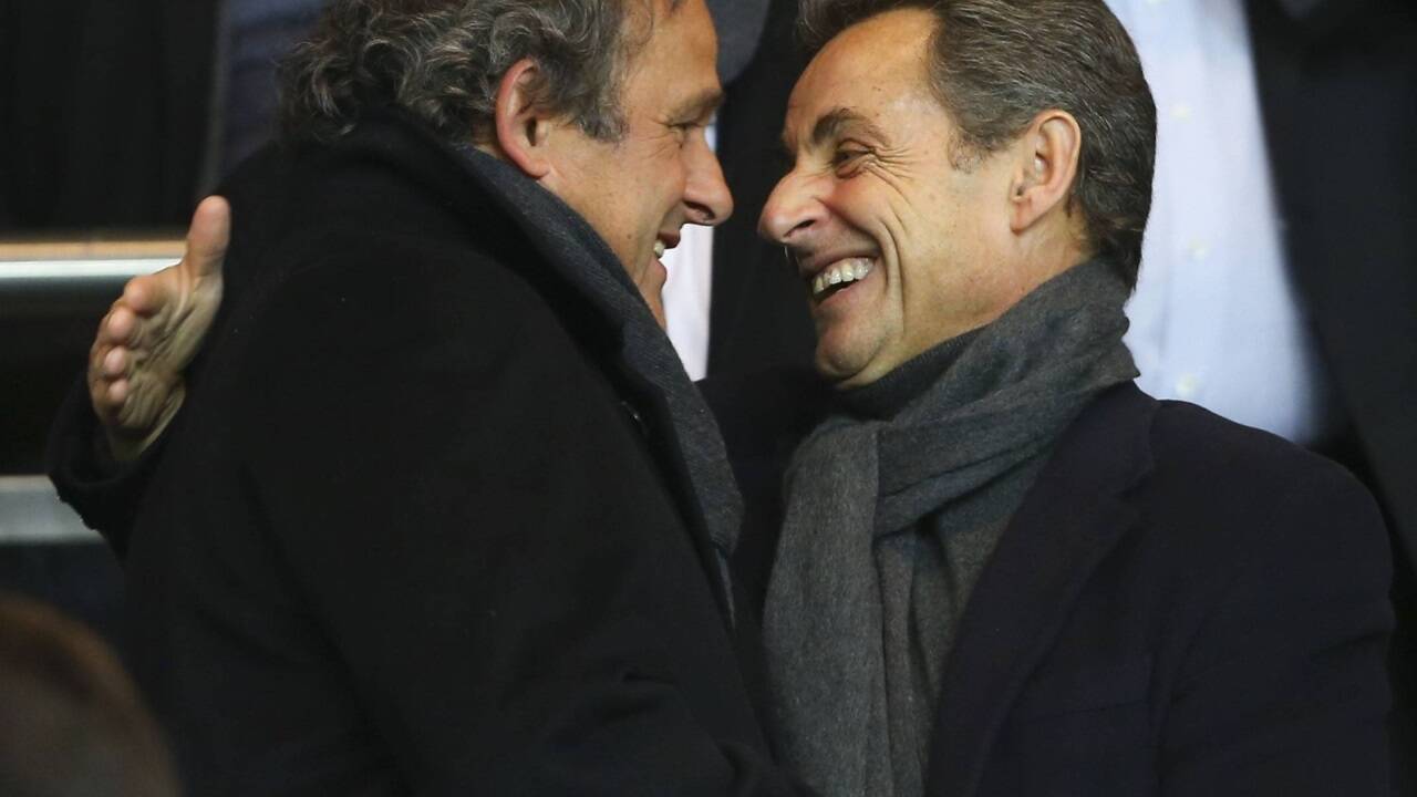 Gute Freunde: Ein Abendessen bei Nicolas Sarkozy brachte Michel Platini ins Zwielicht.  