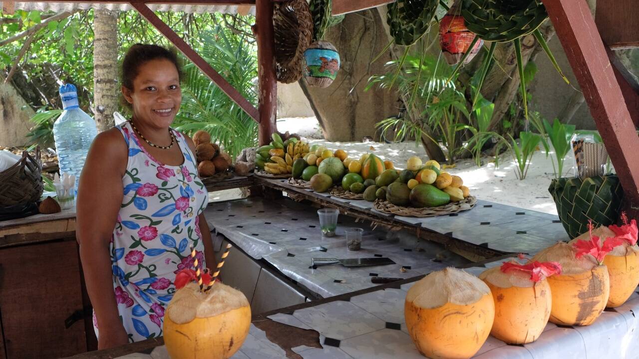 Strandbar auf La Digue. 
