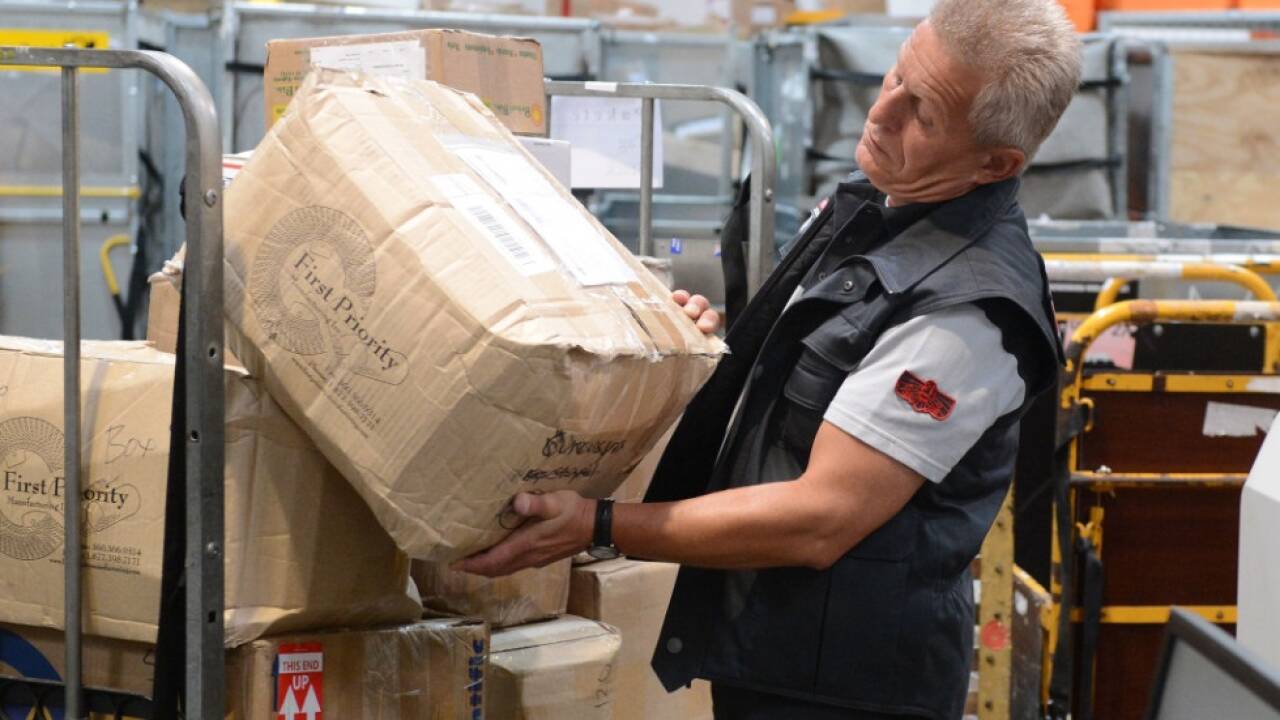 Viele online bestellten Waren werden retourniert und dann vernichtet Viele online bestellten Waren werden retourniert und dann vernichtet