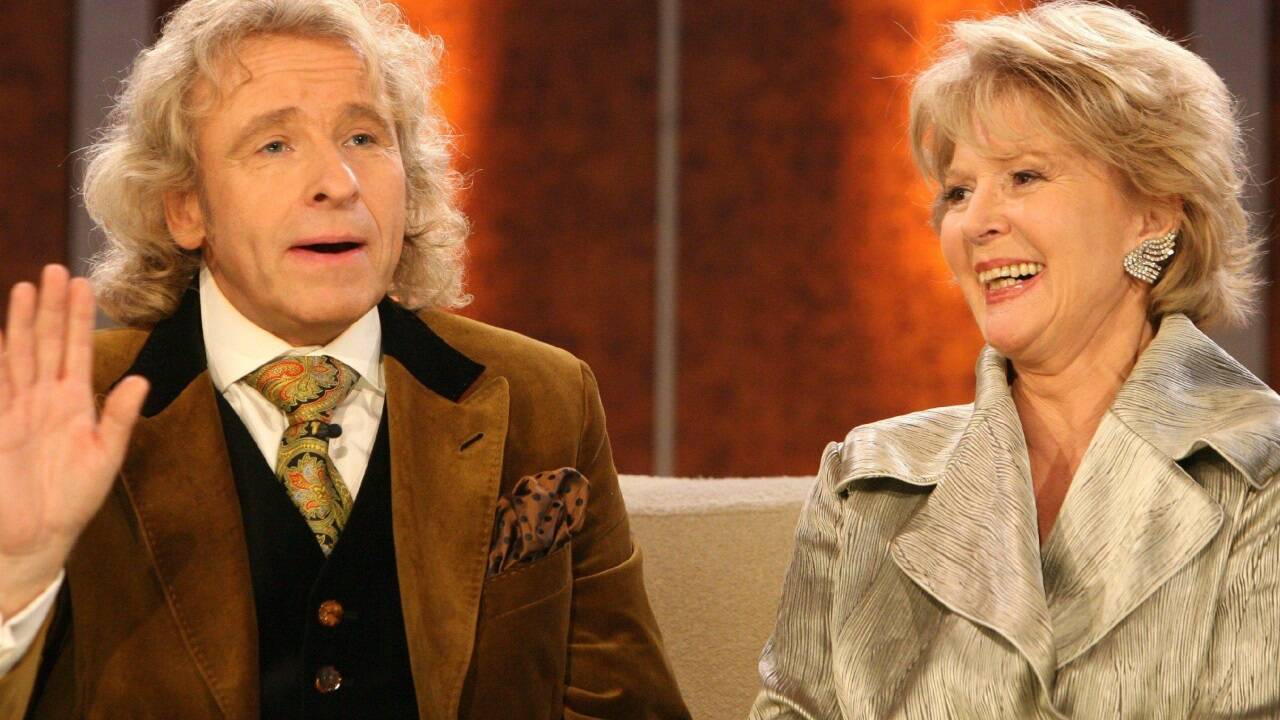 Bei „Wetten, dass...?“ 2008 in Salzburg an der Seite von Thomas Gottschalk auf der Wettcouch. 