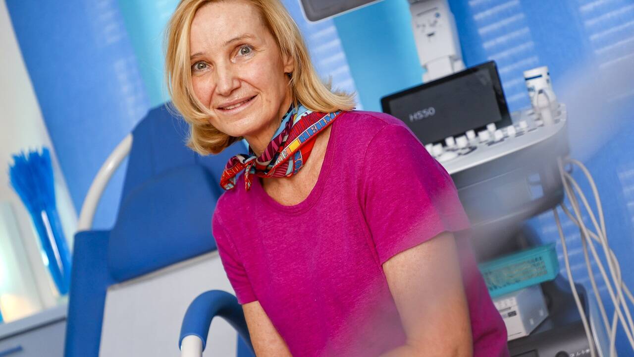 Der Beitrag an der Gesundheitsversorgung von Wahlärzten wird oft in Frage gestellt. Die Patientenkartei von Wahlgynäkologin Gisela Sinzinger ist voll. 