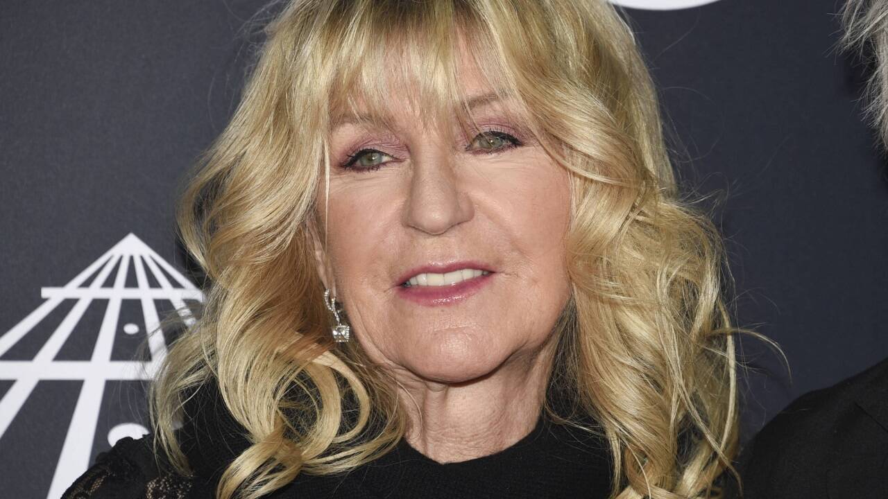 Christine McVie war Keyboarderin der Gruppe Fleetwood Mac und neben Stevie Nicks die zweite Sängerin. 