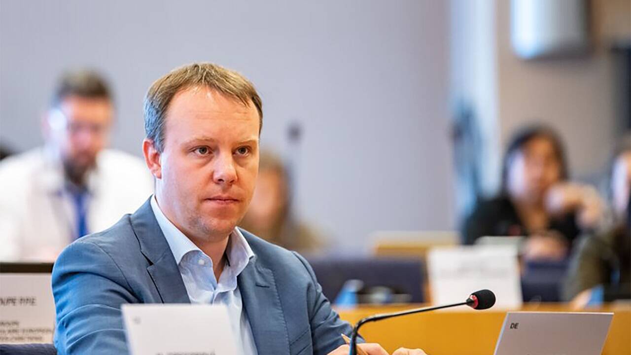 EU-Mandatar und Transparenz-Experte Daniel Freund. 
