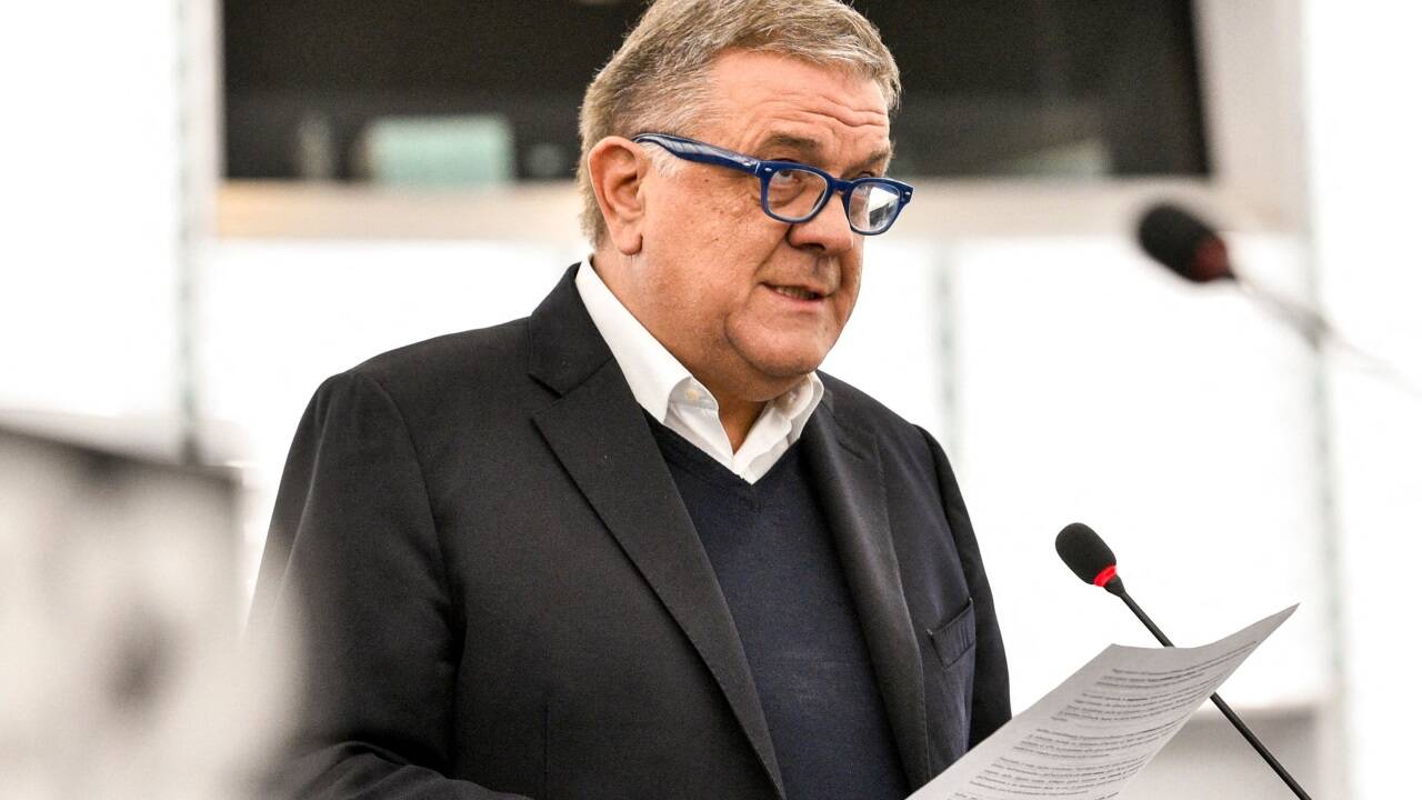 Antonio Panzeri saß bis 2019 im Europäischen Parlament. Nach seinem Ausscheiden gründete er eine NGO, die laut Ermittlern Drehscheibe für das Schmiergeld gewesen sein soll.  