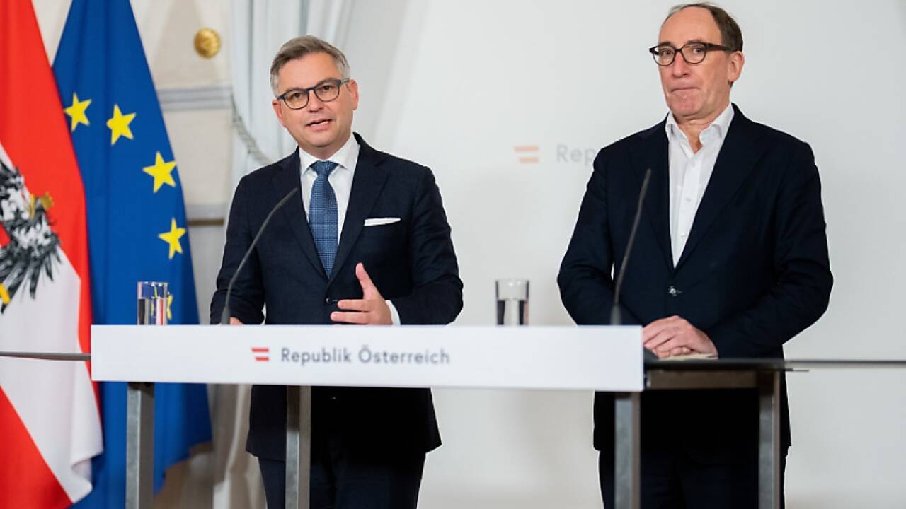 Uneinigkeit bei Pensionen bei den Ministern Brunner und Rauch 