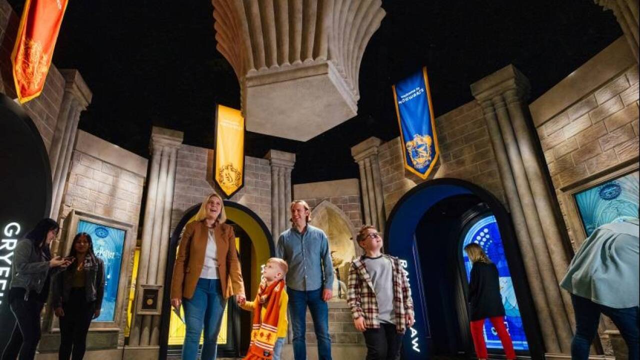 Bilder zu „Harry Potter – Die Ausstellung“ in Wien. 