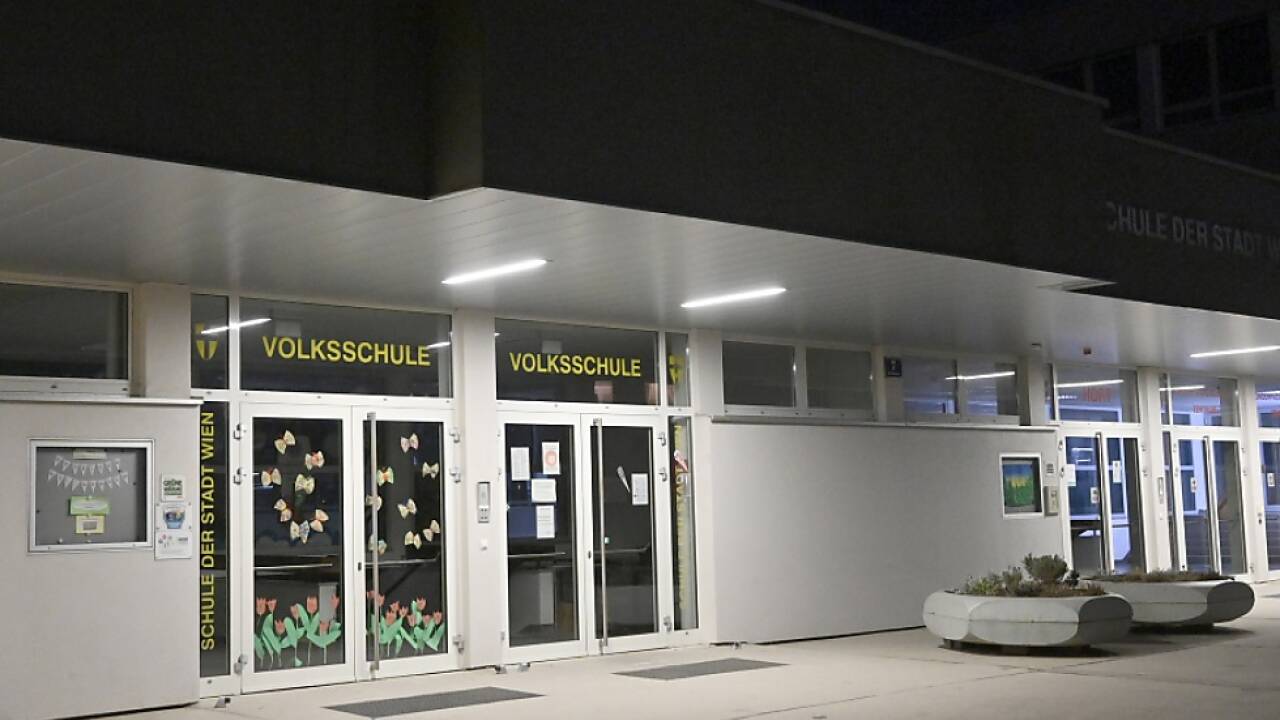 In dieser Volksschule wurde die Bluttat Ende März 2022 verübt 