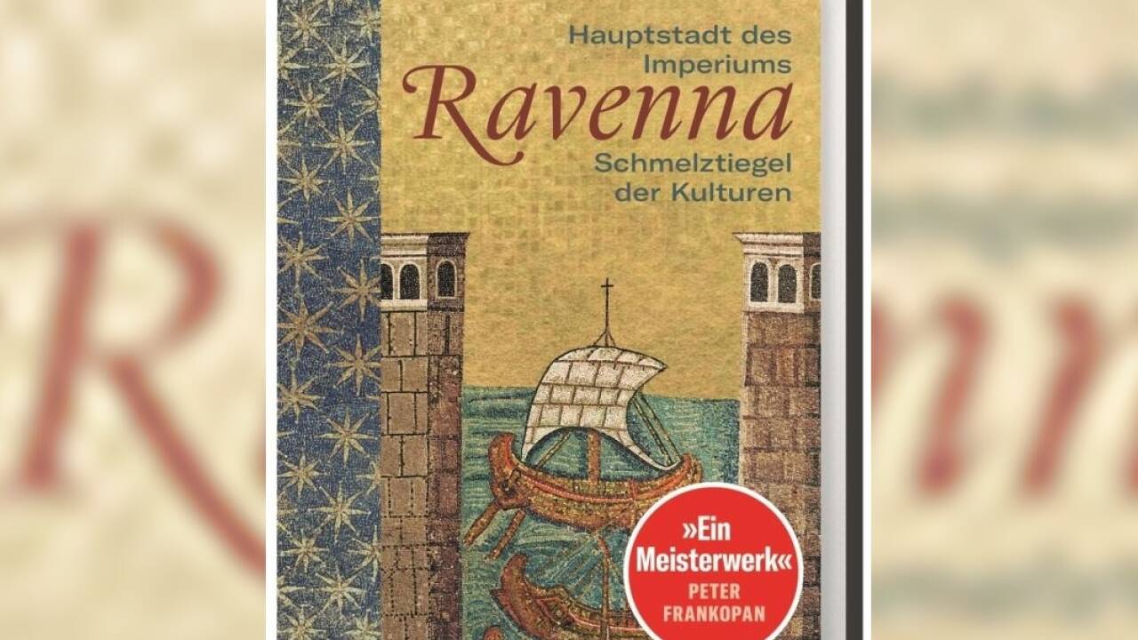 Judith Herrin: Ravenna. Hauptstadt des Imperiums, Schmelz- tiegel der Kulturen. Aus dem Englischen von Cornelius Hartz. wbg Theiss, 640 Seiten, 40,10 Euro. 