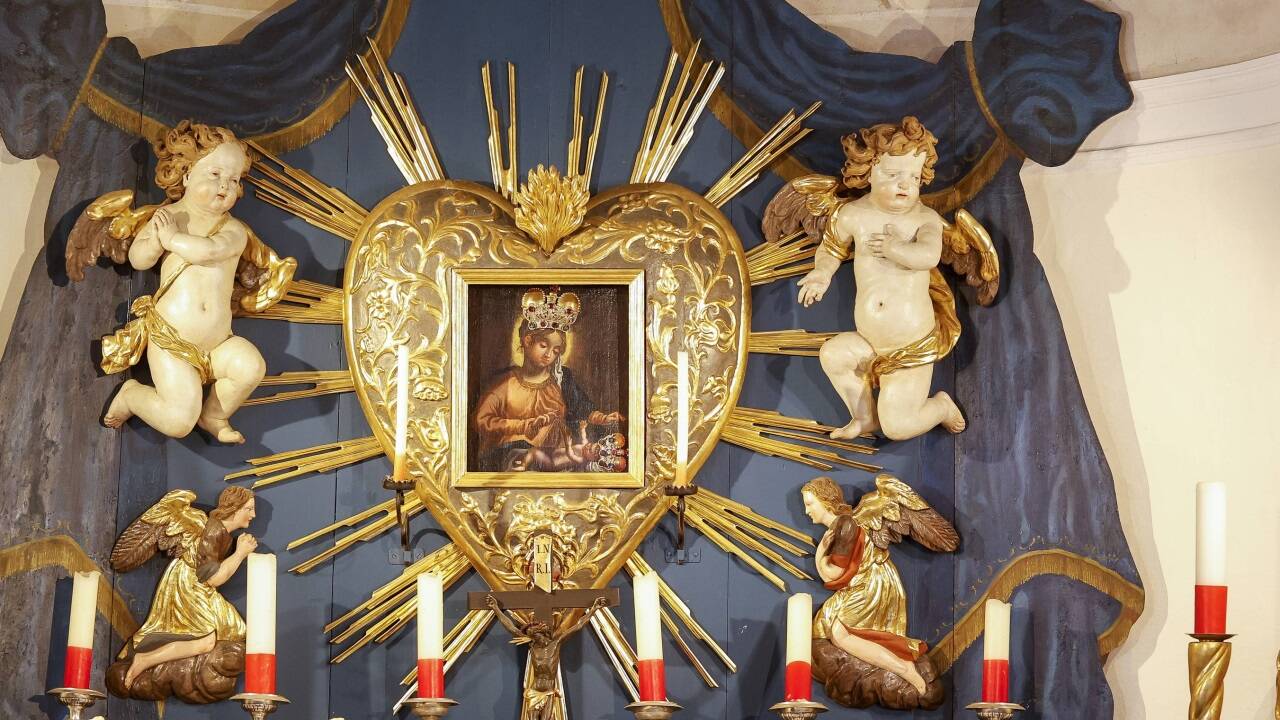 Das Herzstück der Ursprungskapelle mit dem Gnadenbild von Maria Plain.  
