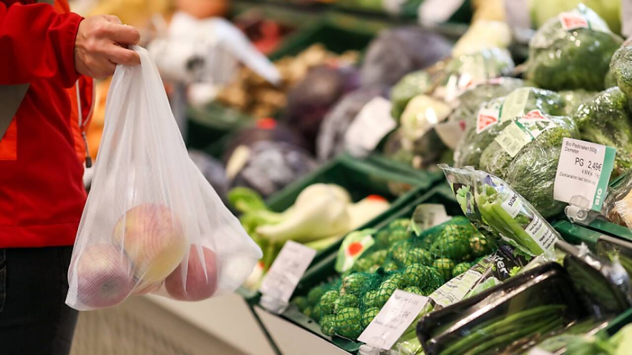 Konsumenten wünschen sich Preisdeckel im Supermarkt  Konsumenten wünschen sich Preisdeckel im Supermarkt