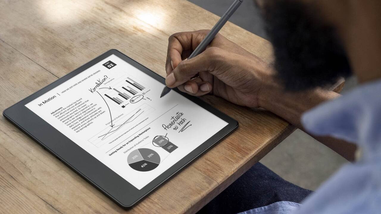 Amazons Kindle Scribe.  Amazons Kindle Scribe.