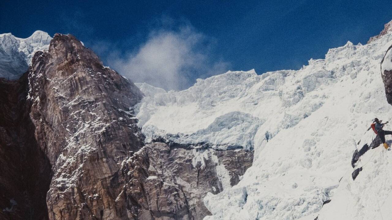 Bilder zum Film „Sturm am Manaslu“.  