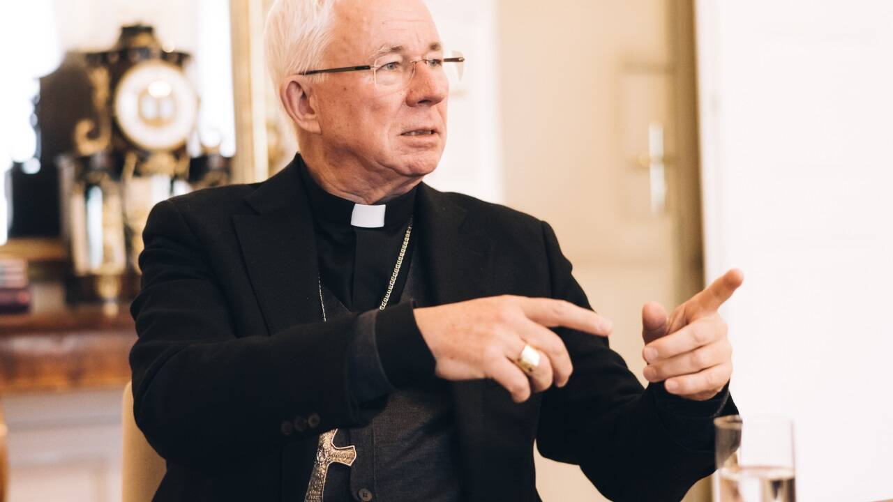 Erzbischof Franz Lackner spricht sich im Gespräch für eine neue Rollendefinition der Priester aus.  