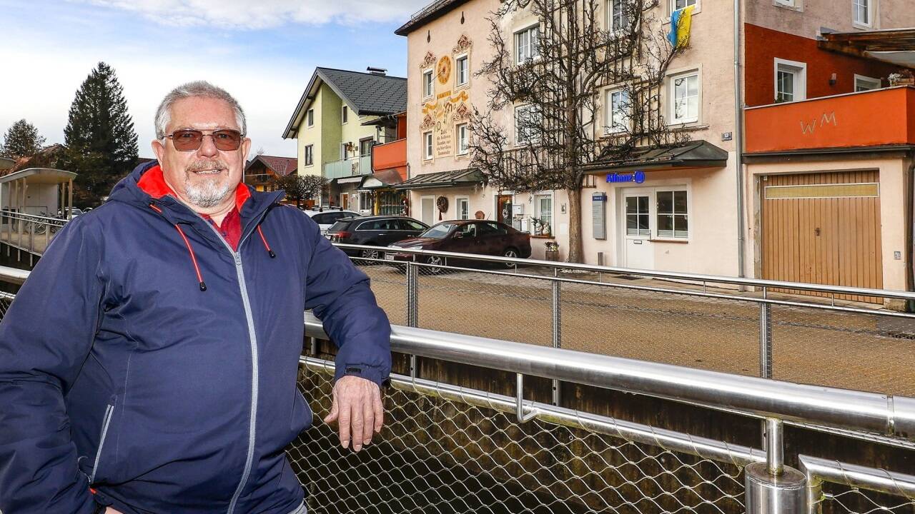 Wolfgang Schmidhuber: „Wenn ich die Wohnung vermieten würde, könnte ich 12.000 Euro verdienen.“ Wolfgang Schmidhuber: „Wenn ich die Wohnung vermieten würde, könnte ich 12.000 Euro verdienen.“