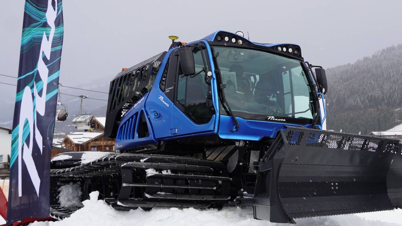 Ab 2025 sollen wasserstoffbetriebene Pistenraupen serienmäßig hergestellt werden und in Flachau zum Einsatz kommen. Ab 2025 sollen wasserstoffbetriebene Pistenraupen serienmäßig hergestellt werden und in Flachau zum Einsatz kommen.