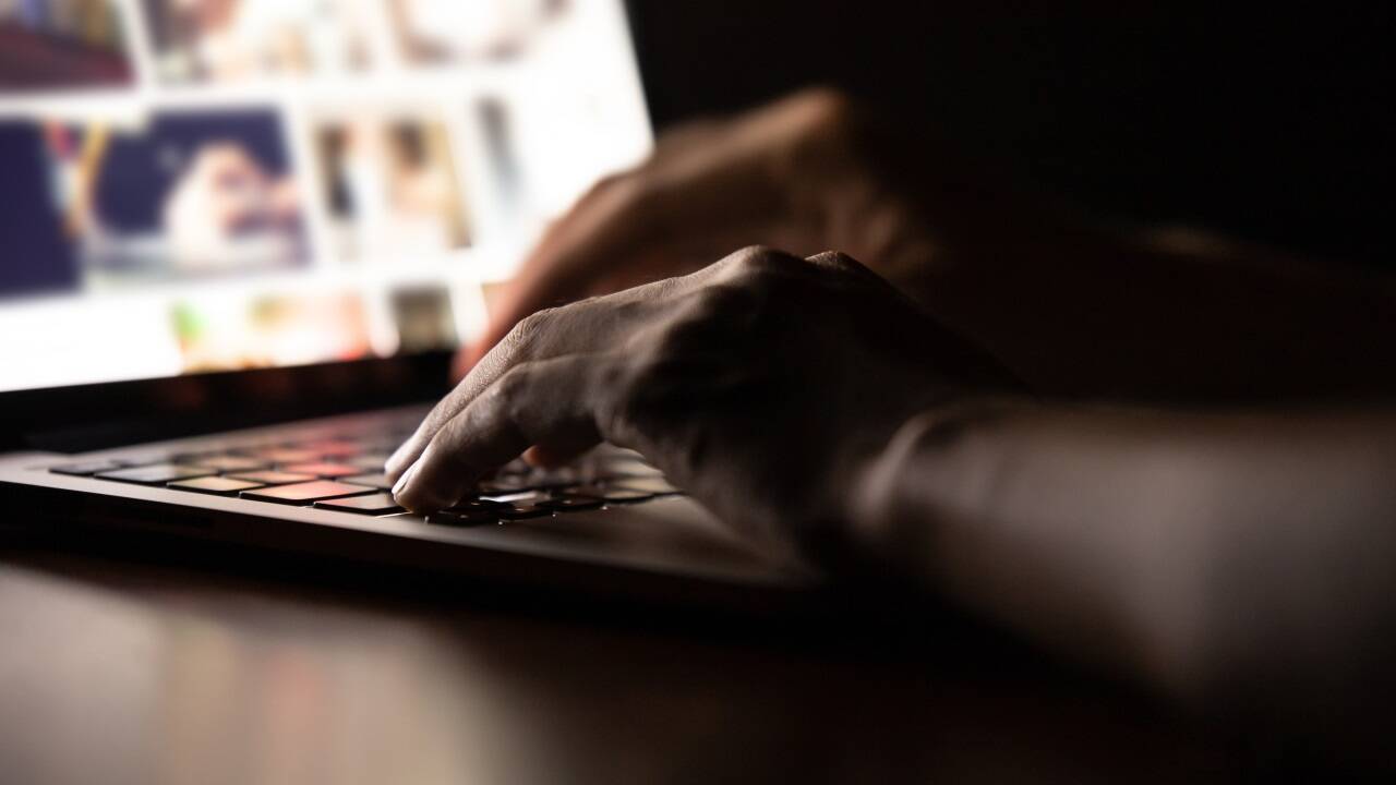 Die Verfolgung von Videos, die Missbrauch von Kindern zeigen, beschäftigt vermehrt die Polizei.  