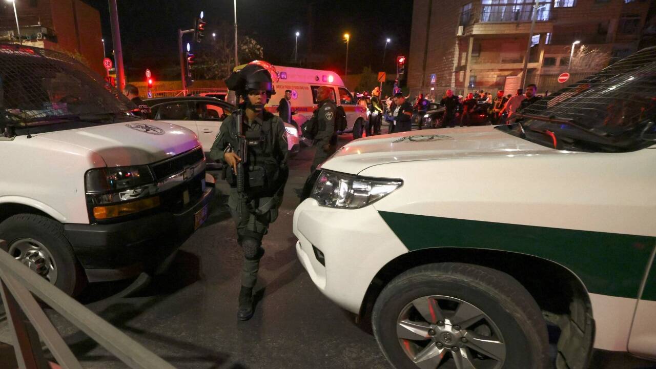 In einer israelischen Siedlung in Ost-Jerusalem hatte ein Angreifer am Freitag nahe einer Synagoge sieben Menschen erschossen.  