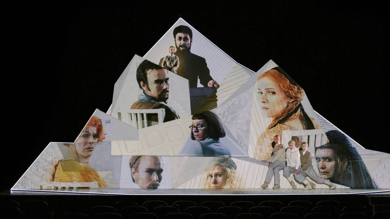 „Der Zauberberg“ im Burgtheater 
