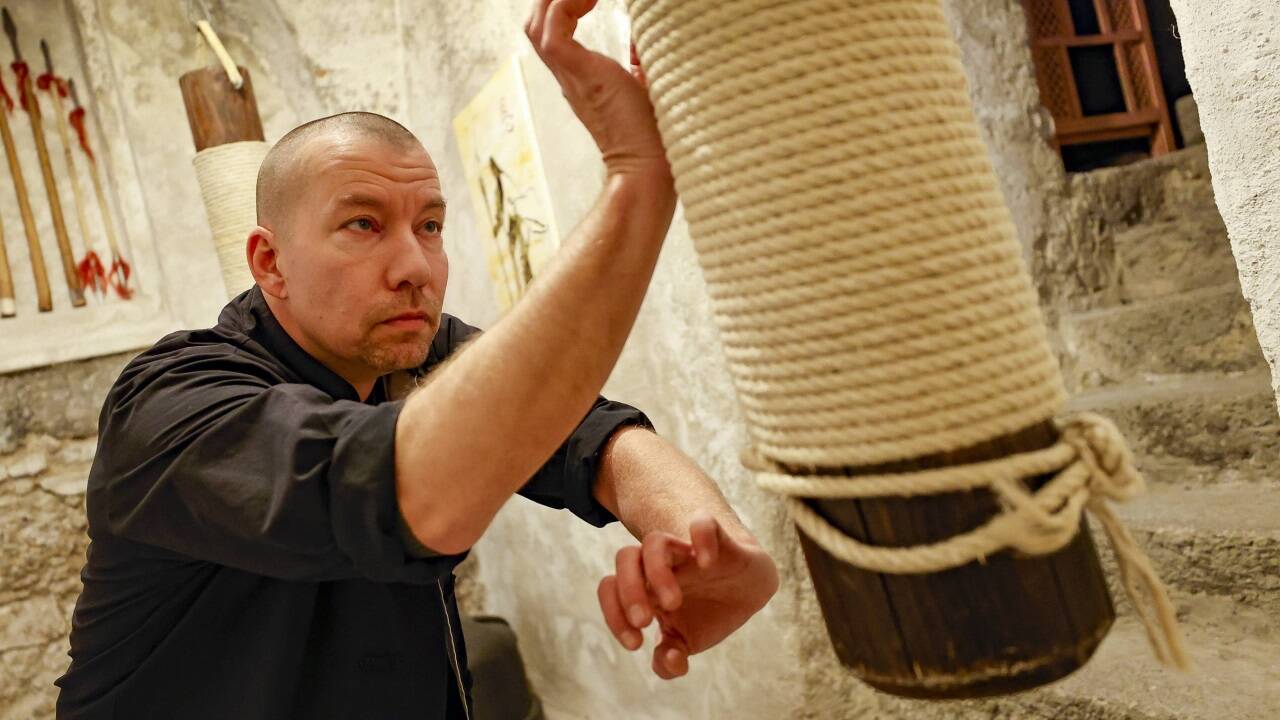 Kung-Fu-Meister Dominik Spies in einem der Trainingsräume.  