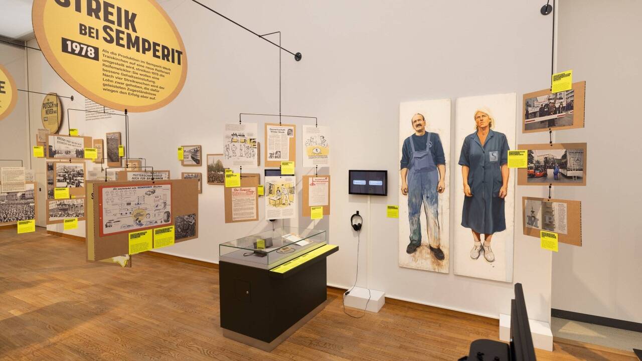 Sonderausstellung: „Aufsässiges Land. Streik, Protest und Eigensinn“ im Haus der Geschichte im Museum Niederösterreich. Sonderausstellung: „Aufsässiges Land. Streik, Protest und Eigensinn“ im Haus der Geschichte im Museum Niederösterreich.