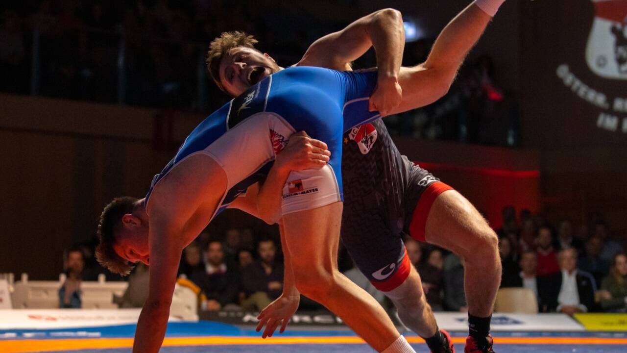 Simon Marchl (oben) gilt in seiner Gewichtsklasse als klarer Favorit. 