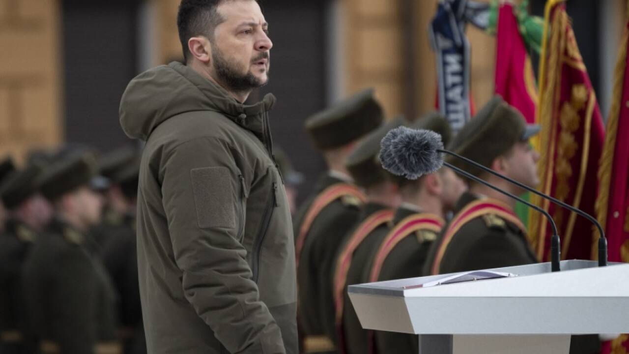 Fordert kompletten Abzug Russlands 