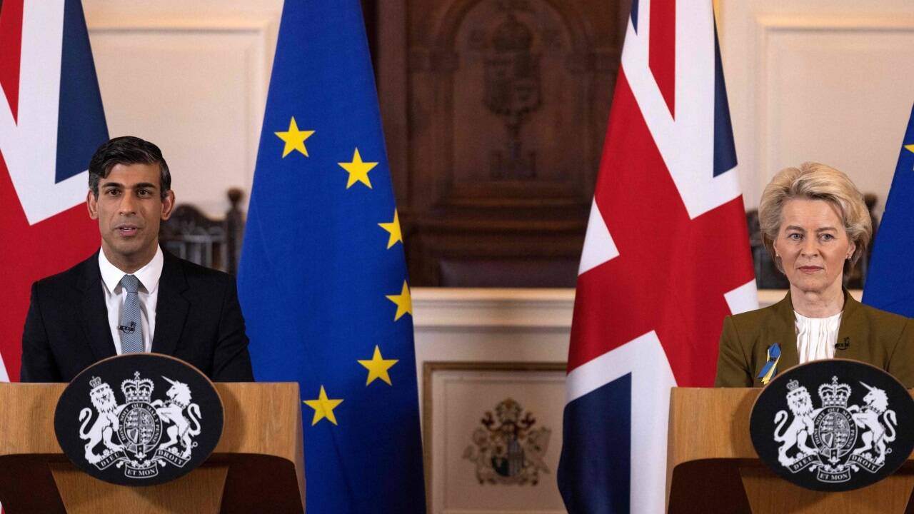 Großbritanniens Premierminister Rishi Sunak und EU-Kommissionspräsidentin Ursula von der Leyen haben sich am Montag auf eine Regelung für Nordirland geeinigt.  