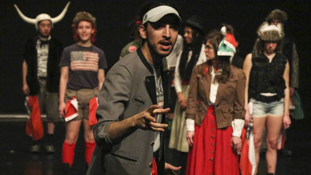 Aus einer Probe von „Am Königsweg“ im Theater im KunstQuartier.  Aus einer Probe von „Am Königsweg“ im Theater im KunstQuartier.