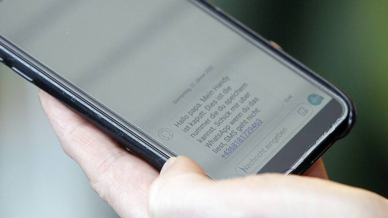 Die Dunkelziffer dürfte höher sein. Nur jede bzw. jeder vierte Geschädigte erstattete tatsächlich Anzeige. Zu diesem Ergebnis kommt eine Studie des Kuratoriums für Verkehrssicherheit aus dem Jahr 2019. Symbolbild. 