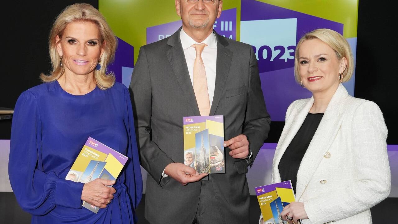 Das Leitungsteam von ORF III: Kathrin Zierhut-Kunz, Peter Schöber und Lou Lorenz-Dittlbacher. 