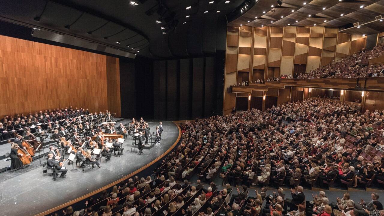 Klassikkonzert im Großen Festspielhaus. 