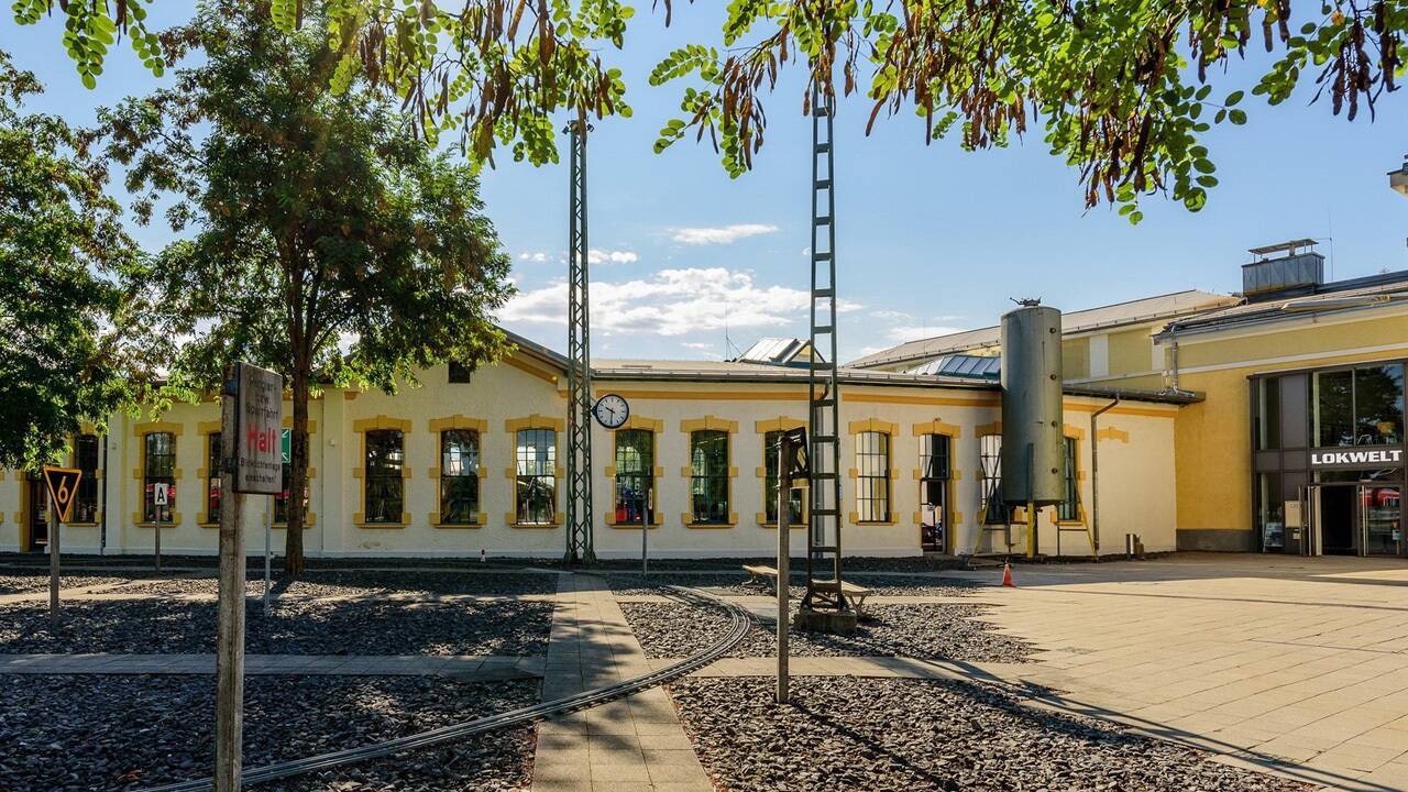 Lassen Sie sich begeistern von 150 Jahren Bahntechnik. 