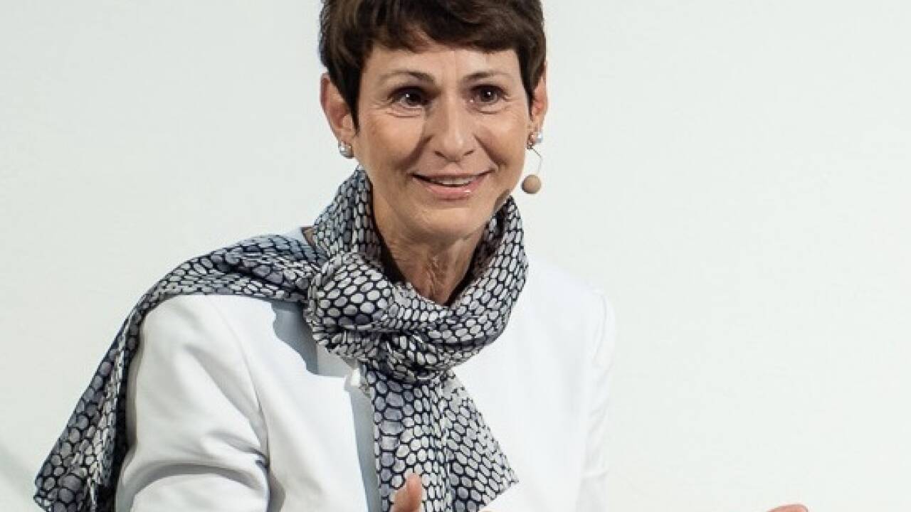 Martina Ernst sagt im Podcast: „Gehalt verhandeln ist kein Gegeneinander, sondern ein Miteinander.“ 