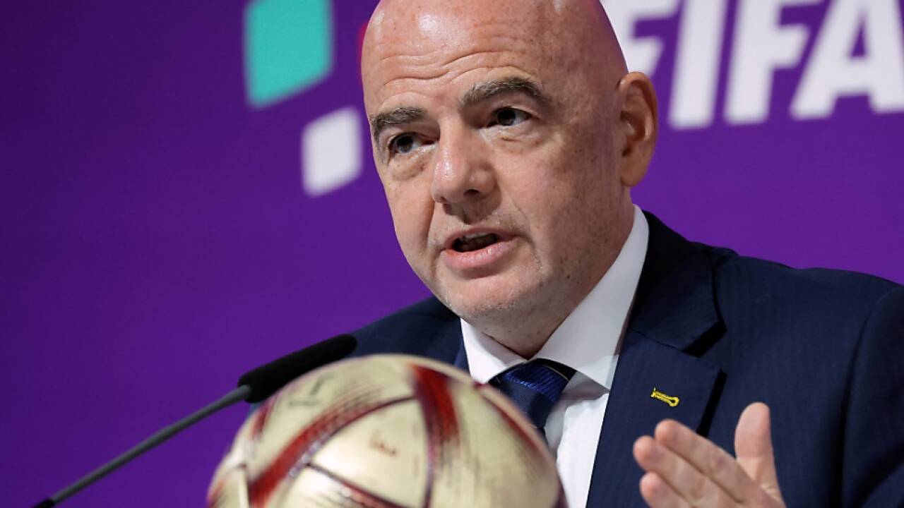 Infantino bleibt bei der FIFA als Präsident am Ball 