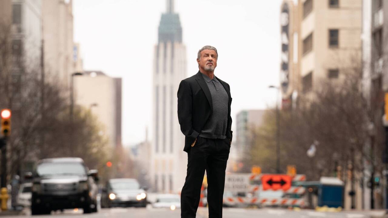 Sylvester Stallone als Mafioso Dwight Manfredi in „Tulsa King“. 