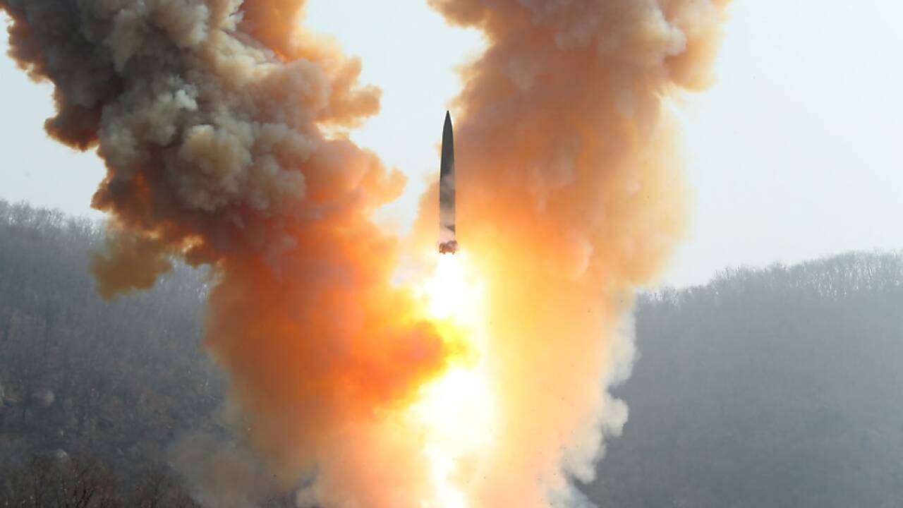 Rakete mit Atomsprengkopf-Attrappe abgefeuert 