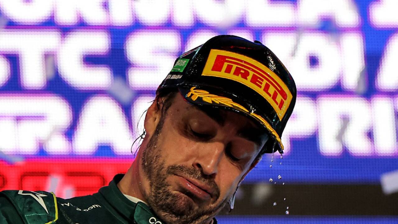 Alonso nahm die 'traurige' FIA-Vorstellung relativ gelassen 