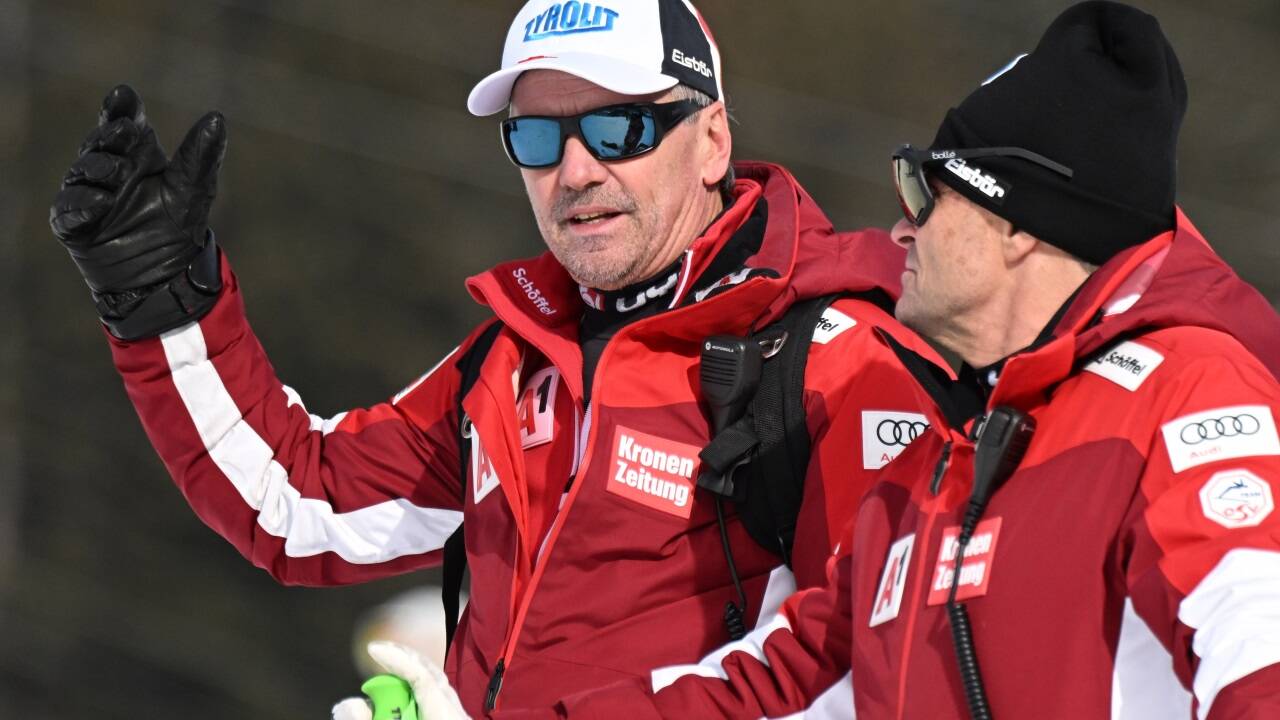 Alexander Hödlmoser (links) geht trotz zufriedenstellender Ergebnisse.  