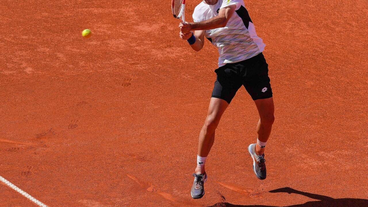 Sebastian Ofner zeigt auf. 