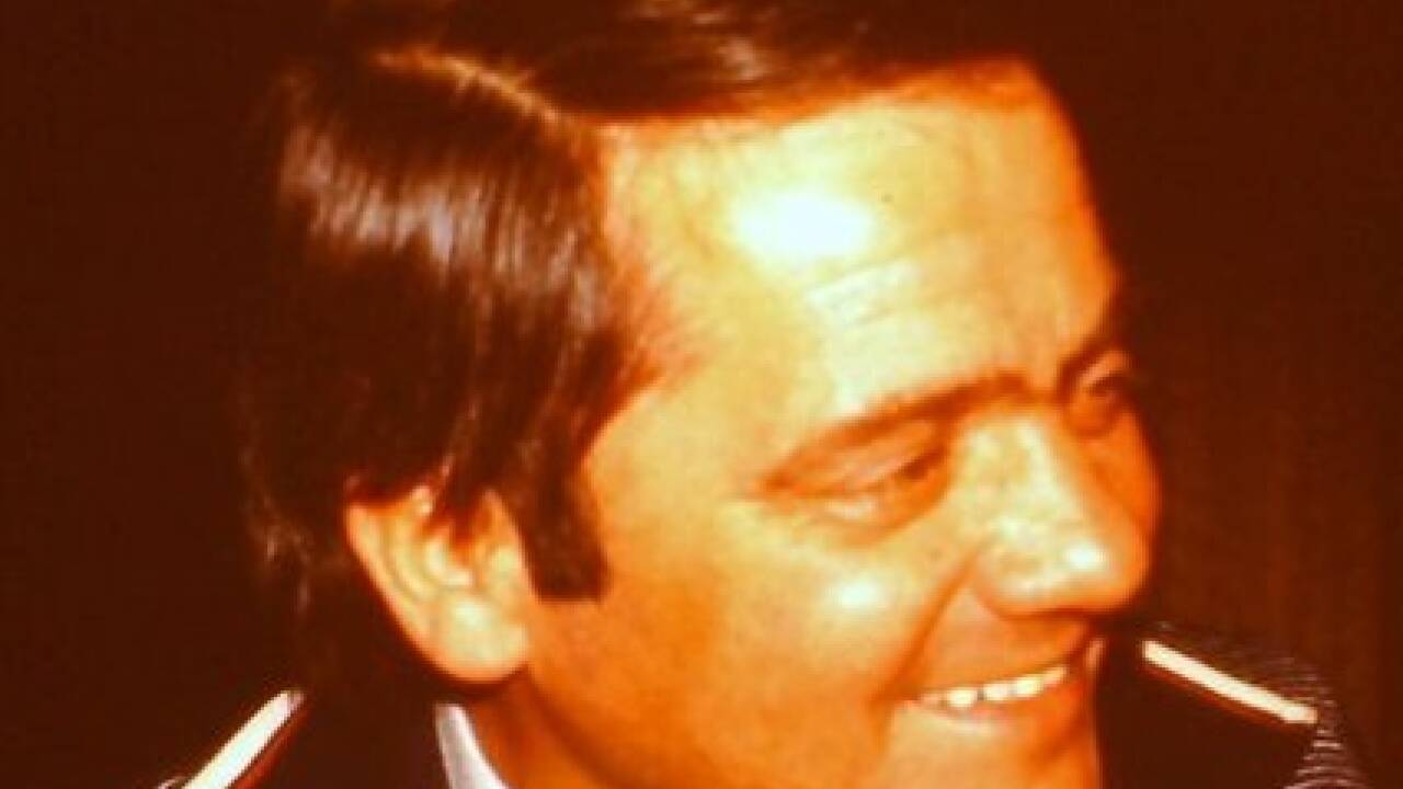 Der erfolgreiche Skispringer und Skisprungtrainer Ferdl Waller ist im Alter von 92 Jahren gestorben. Der erfolgreiche Skispringer und Skisprungtrainer Ferdl Waller ist im Alter von 92 Jahren gestorben.