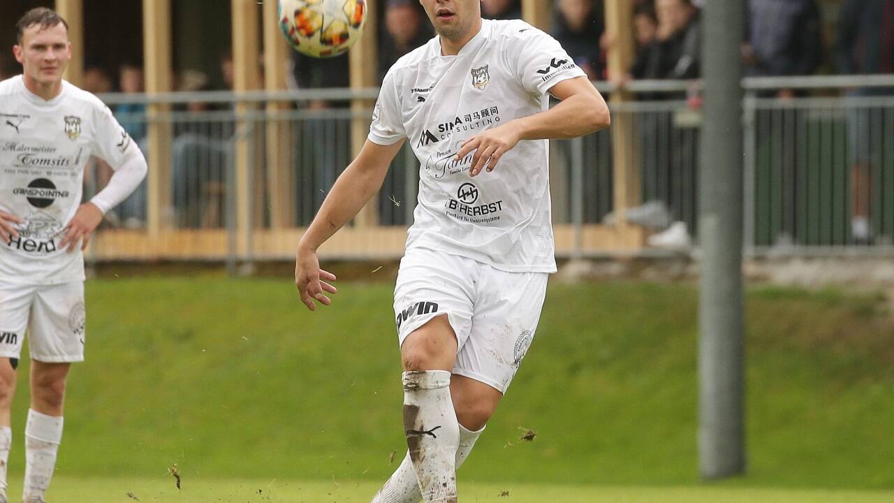 Thalgau (im Bild Franz Mrkonjic) wird auch bei Titelgewinn nicht in die Regionalliga Salzburg aufsteigen.  