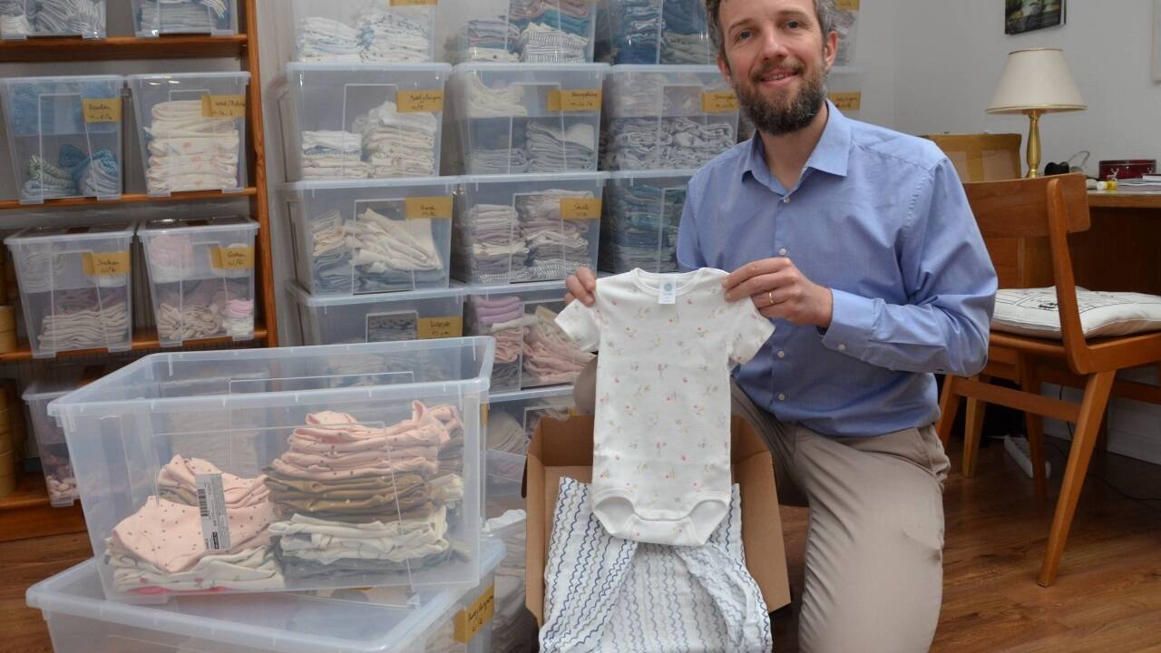 Dieser Babybody soll wie alle Kleidungsstücke von SharingUP nicht nur von einem Kind getragen werden. Ulrich Pozar will mit seinem Abo-Modell Eltern eine Alternative zum Neukauf bieten. 