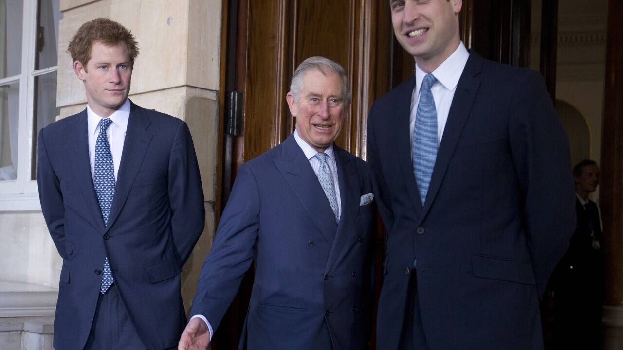 Charles mit seinen Söhnen Harry und William. 