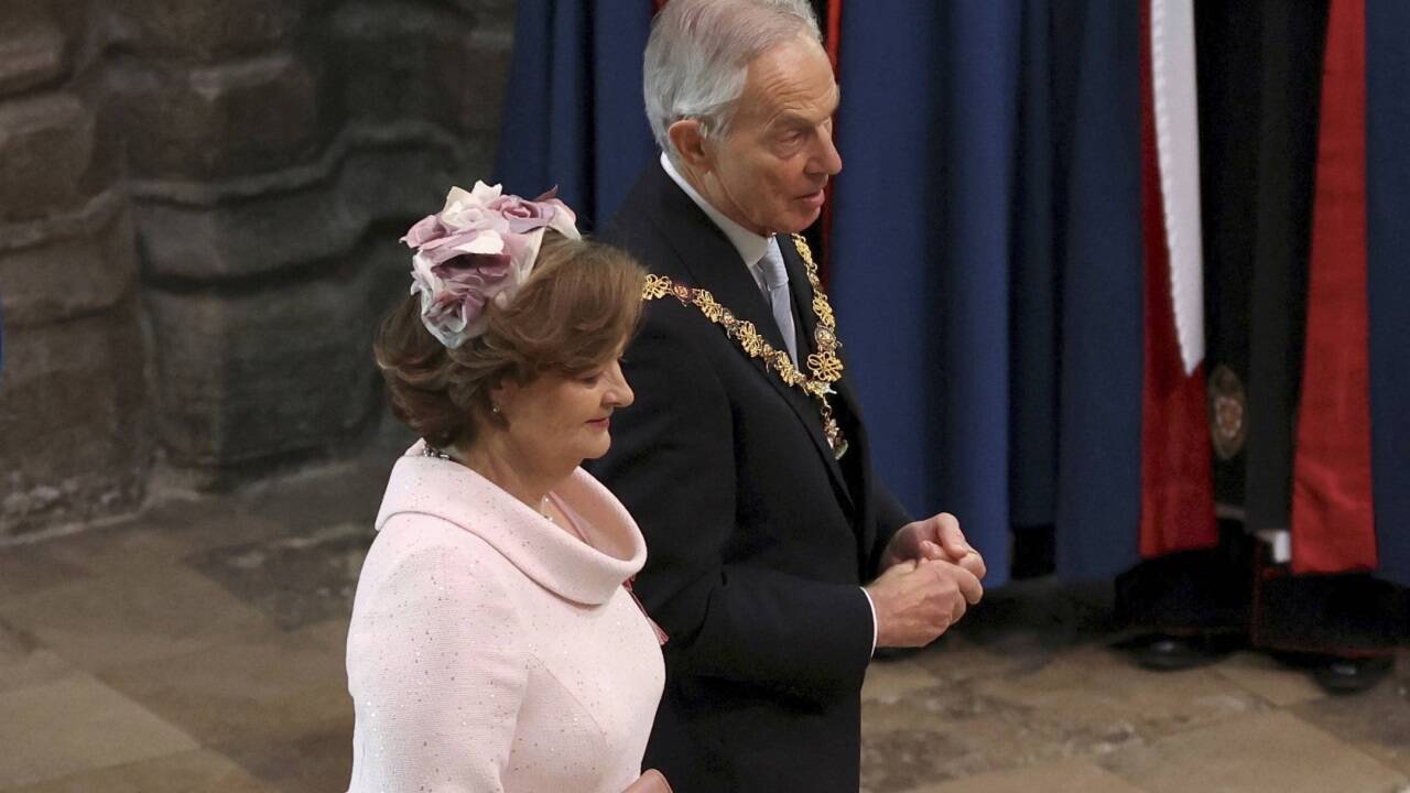 Ex-Premier Tony Blair mit seiner Frau Cherie. Ex-Premier Tony Blair mit seiner Frau Cherie.