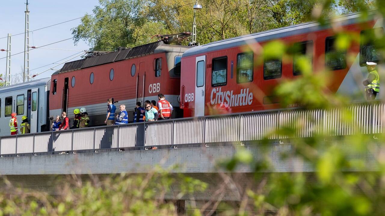 Übungsannahme: Ein Zug der ÖBB kollidierte mit einem Zug der Deutschen Bahn. 