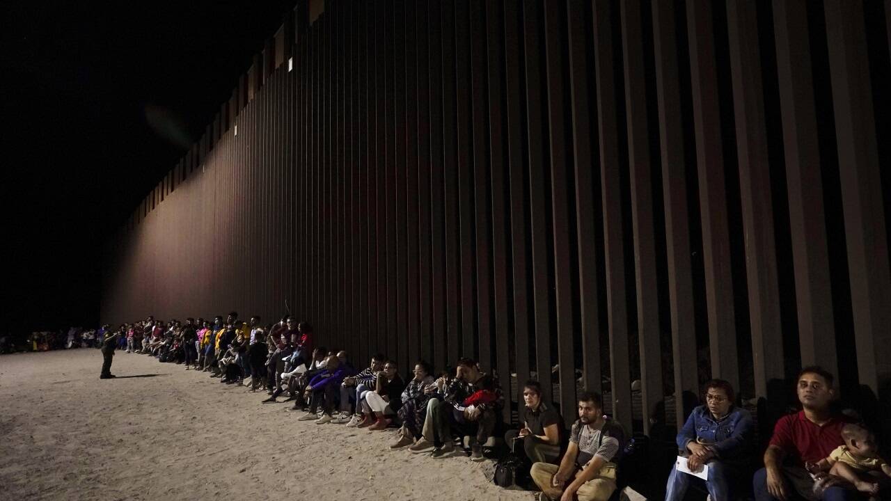 Grenze zwischen USA und Mexiko "Die Migranten sitzen in den Startlöchern" SN.at