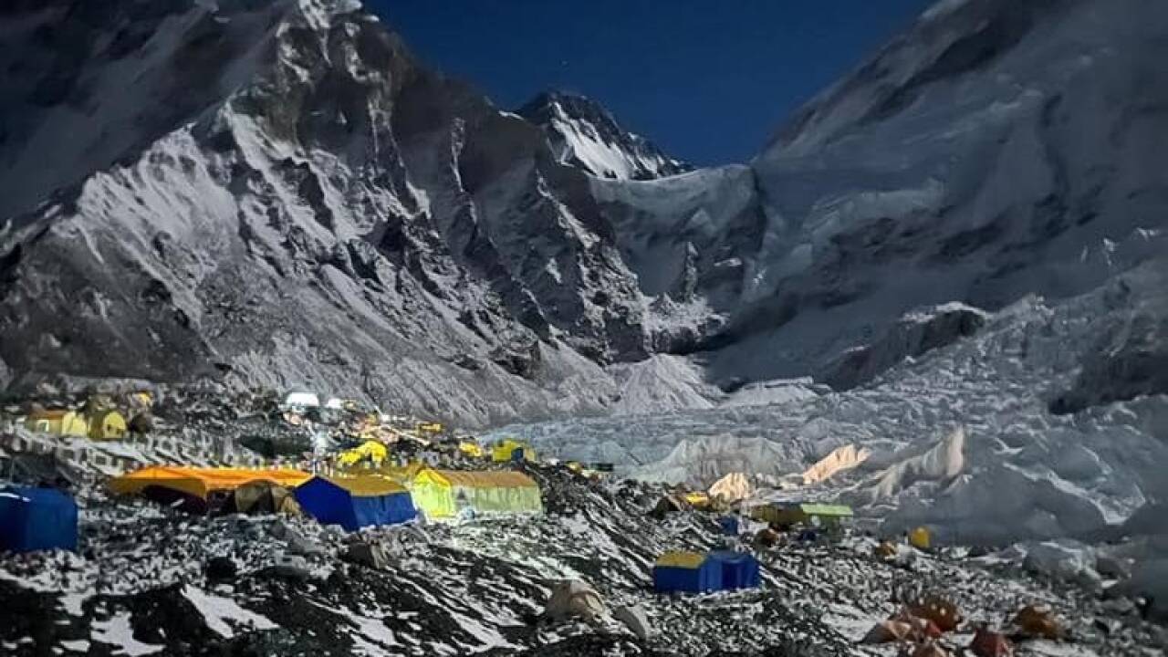 Bergsteigerlager im Everest-Massiv: Der Lungauer Alpinpolizist Rupert Hauer ist zum fünften Mal dabei. 