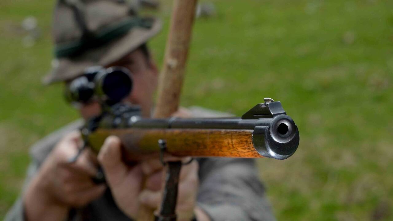 Die Regeln für die Jagd werden von den Bundesländern in Eigenregie festgelegt. So entsteht beispielsweise bei den Abschusszeiten ein recht bunter Fleckerlteppich. Tierschützer und „Öko-Jäger“starteten jetzt ein Volksbegehren für ein österreichweit einheitliches Jagdgesetz.  Die Regeln für die Jagd werden von den Bundesländern in Eigenregie festgelegt. So entsteht beispielsweise bei den Abschusszeiten ein recht bunter Fleckerlteppich. Tierschützer und „Öko-Jäger“starteten jetzt ein Volksbegehren für ein österreichweit einheitliches Jagdgesetz.