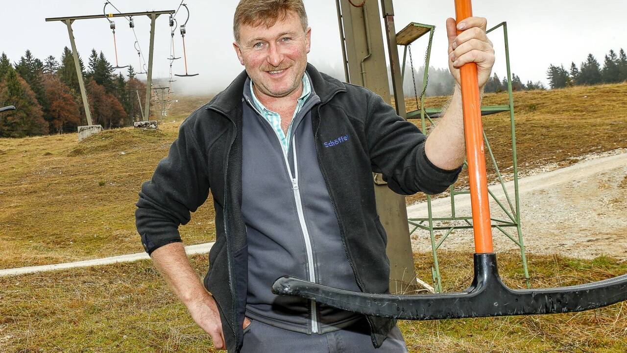 Er hängt sich rein: Martin Wallmann war lange Jahre Betriebsleiter bei den Bergbahnen Gaißau-Hintersee. Er hängt sich rein: Martin Wallmann war lange Jahre Betriebsleiter bei den Bergbahnen Gaißau-Hintersee.