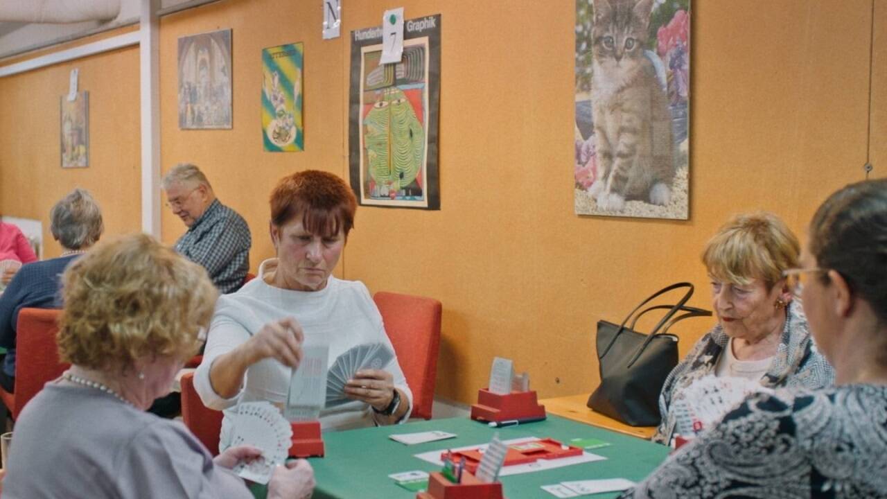 Bilder zum Film „27 Storeys“ von Bianca Gleissinger. 